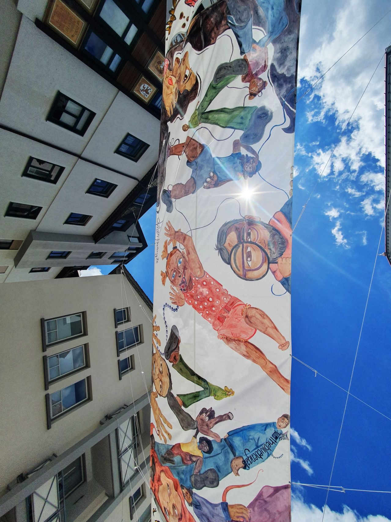 Aileen Hepting: Upside Town 