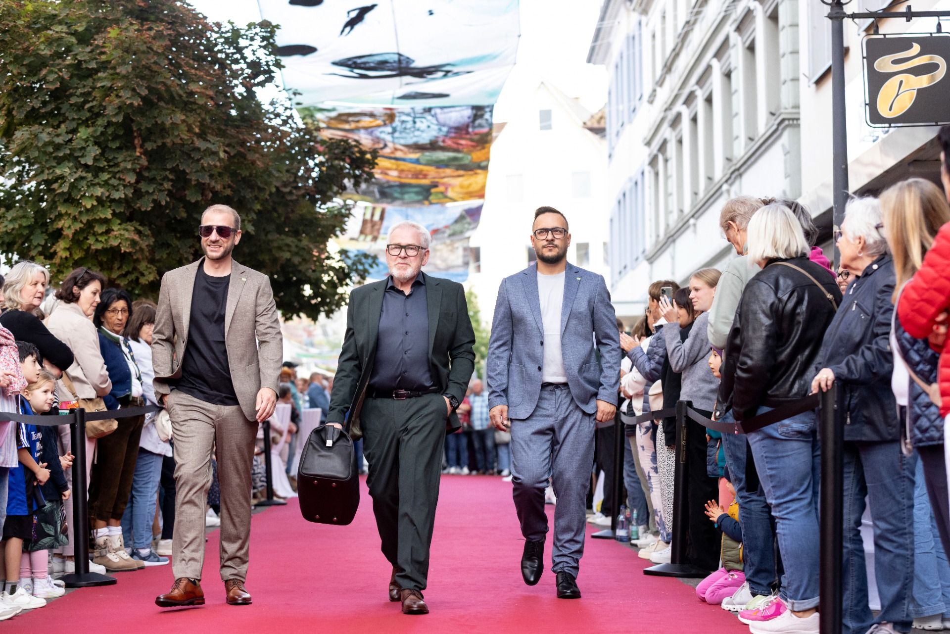 Bild Luftart Modenschau (Madeleine Wahl)